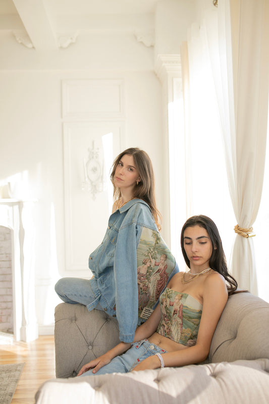 "Ladies in Waiting" Bustier